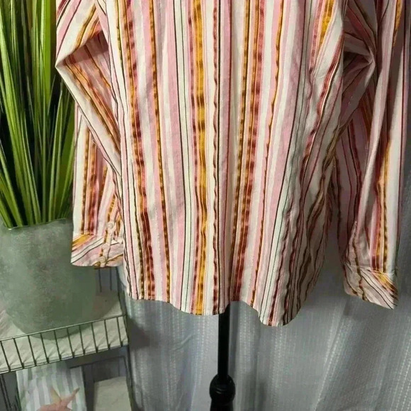 Chicos Women’s 3 US XL Pink Gold Shimmer Striped Long Sleeve Button Down Top - Picture 11 of 15